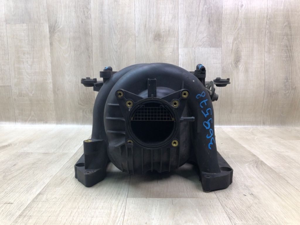 14001ZE00B | Колектор впускний NISSAN QX56 / TITAN / ARMADA 04-16 - Фото 4