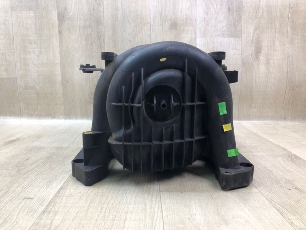 14001ZE00B | Колектор впускний NISSAN QX56 / TITAN / ARMADA 04-16 - Фото 5