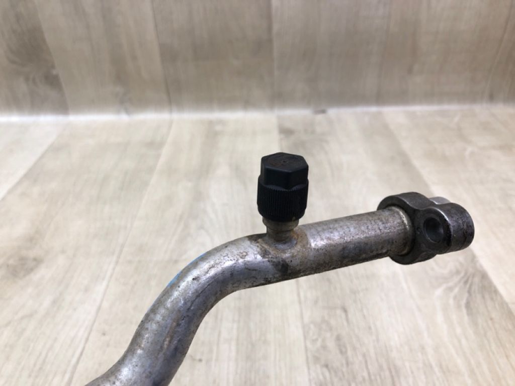 92480ZT00A | Трубка кондиціонеру NISSAN QX56 / TITAN / ARMADA 04-16 - Фото 4