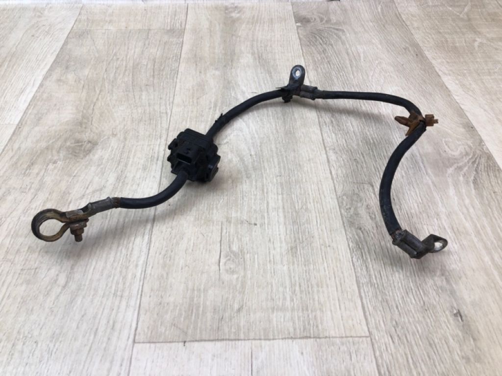 24080ZR00A | Клема акумулятора NISSAN QX56 / TITAN / ARMADA 04-16