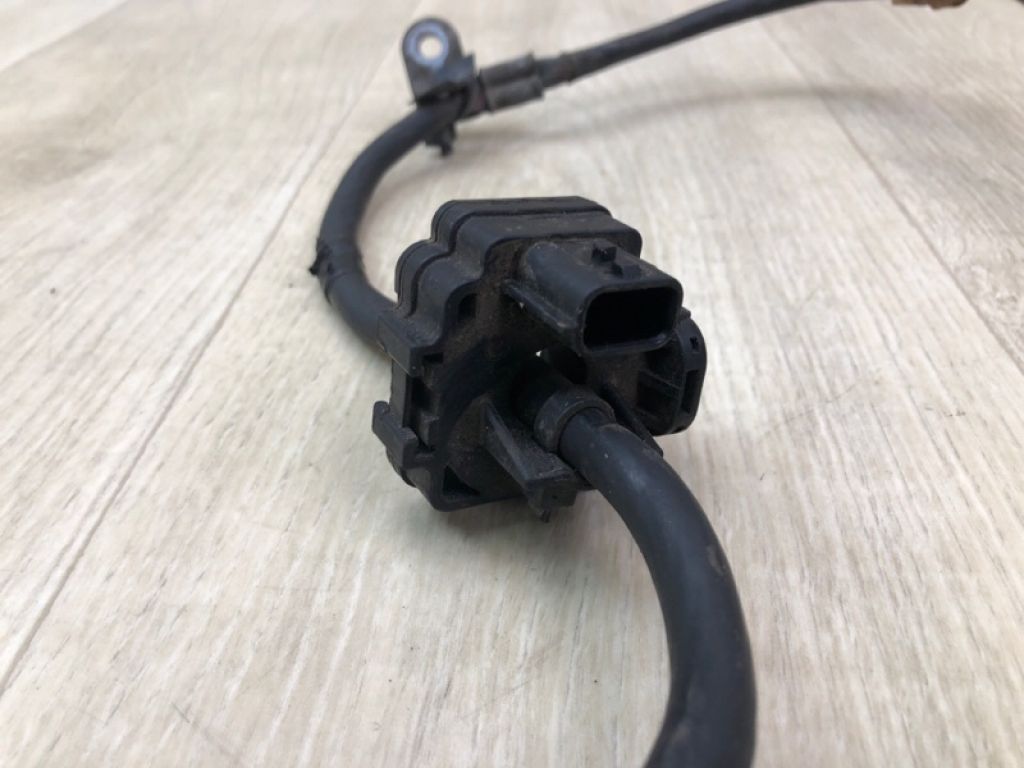 24080ZR00A | Клема акумулятора NISSAN QX56 / TITAN / ARMADA 04-16 - Фото 3