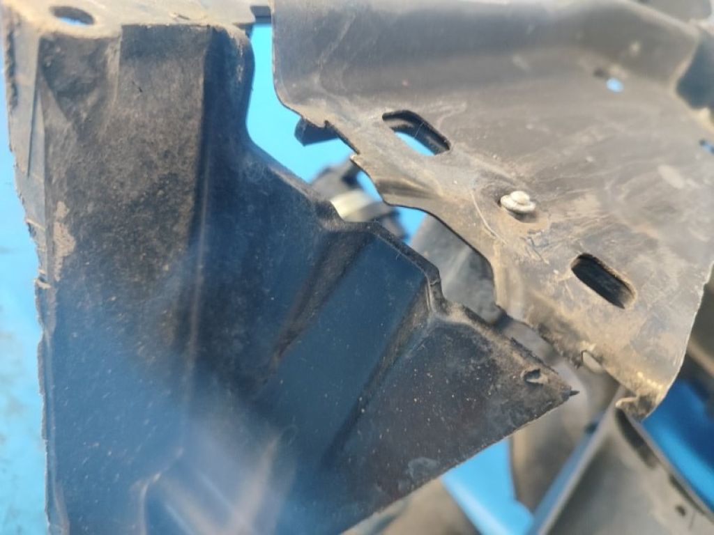 51647058594 | Панель передня BMW 3 SERIES (E90-E93) 2005–2014 - Фото 13