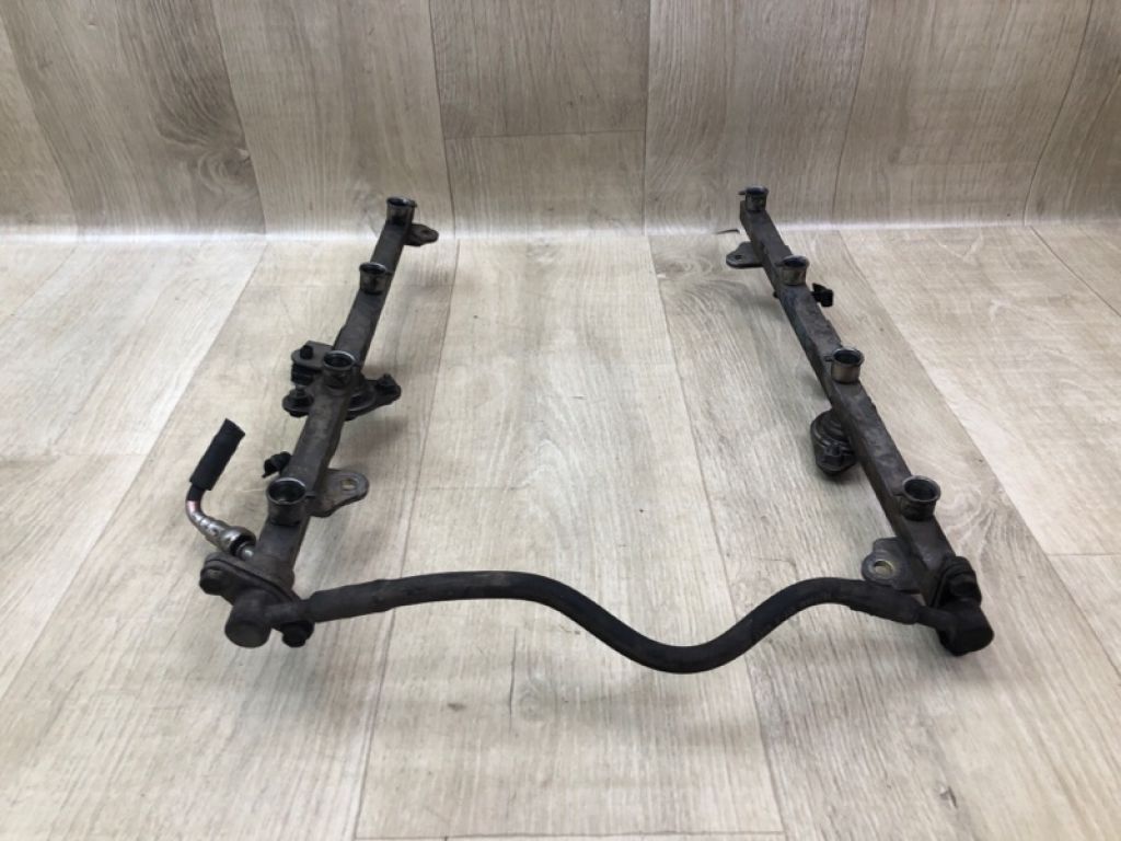 175227S00A | Паливна рейка NISSAN QX56 / TITAN / ARMADA 04-16 - Фото 2