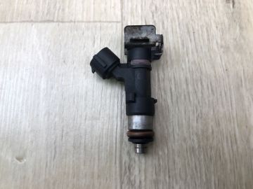 Форсунка паливна NISSAN QX56 / TITAN / ARMADA 04-16