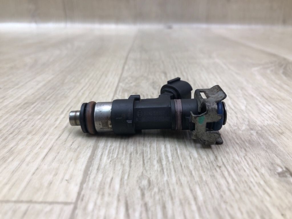 166007S00A | Форсунка паливна NISSAN QX56 / TITAN / ARMADA 04-16 - Фото 2