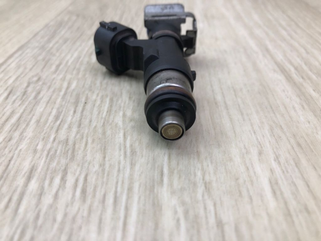 166007S00A | Форсунка паливна NISSAN QX56 / TITAN / ARMADA 04-16 - Фото 3