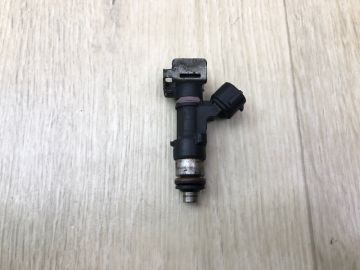 Форсунка паливна NISSAN QX56 / TITAN / ARMADA 04-16