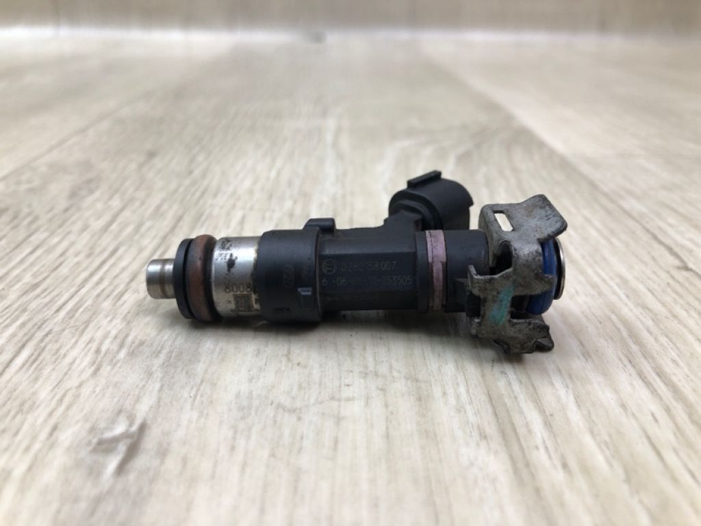 166007S00A | Форсунка паливна NISSAN QX56 / TITAN / ARMADA 04-16 - Фото 2