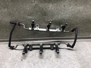 Форсунка топливная MITSUBISHI OUTLANDER XL 05-13