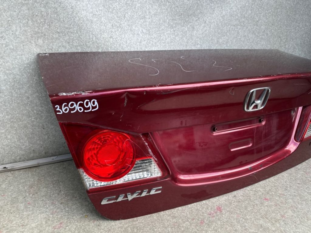 68500-SNK-G00ZZ | Кришка багажника HONDA CIVIC 4D 06-11 - Фото 4