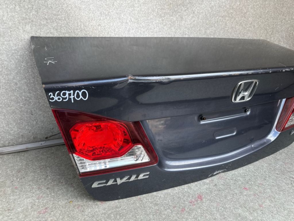 68500-SND-G10ZZ | Кришка багажника HONDA CIVIC 4D 06-11 - Фото 4
