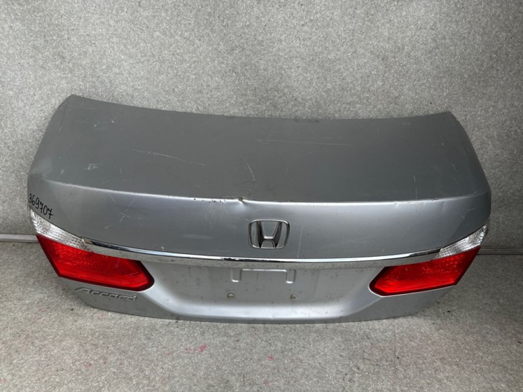 68500-T2A-A90ZZ | Кришка багажника HONDA ACCORD CR 13-18