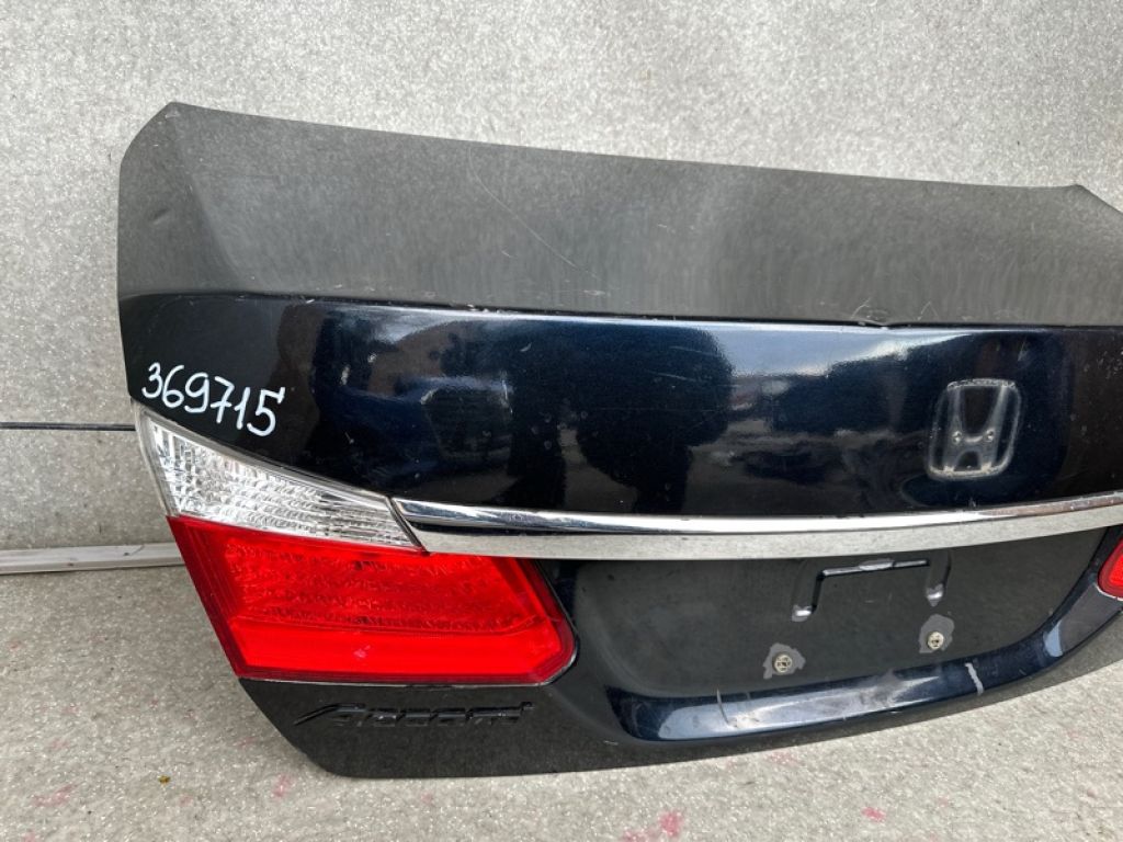 68500-T2A-A90ZZ | Крышка багажника HONDA ACCORD CR 13-18 - Фото 4