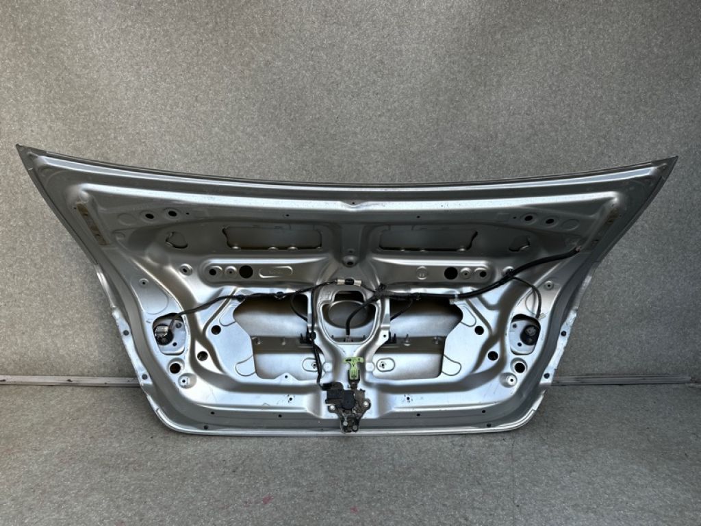 64401-06A40 | Кришка багажника TOYOTA CAMRY 55 14-17 - Фото 9