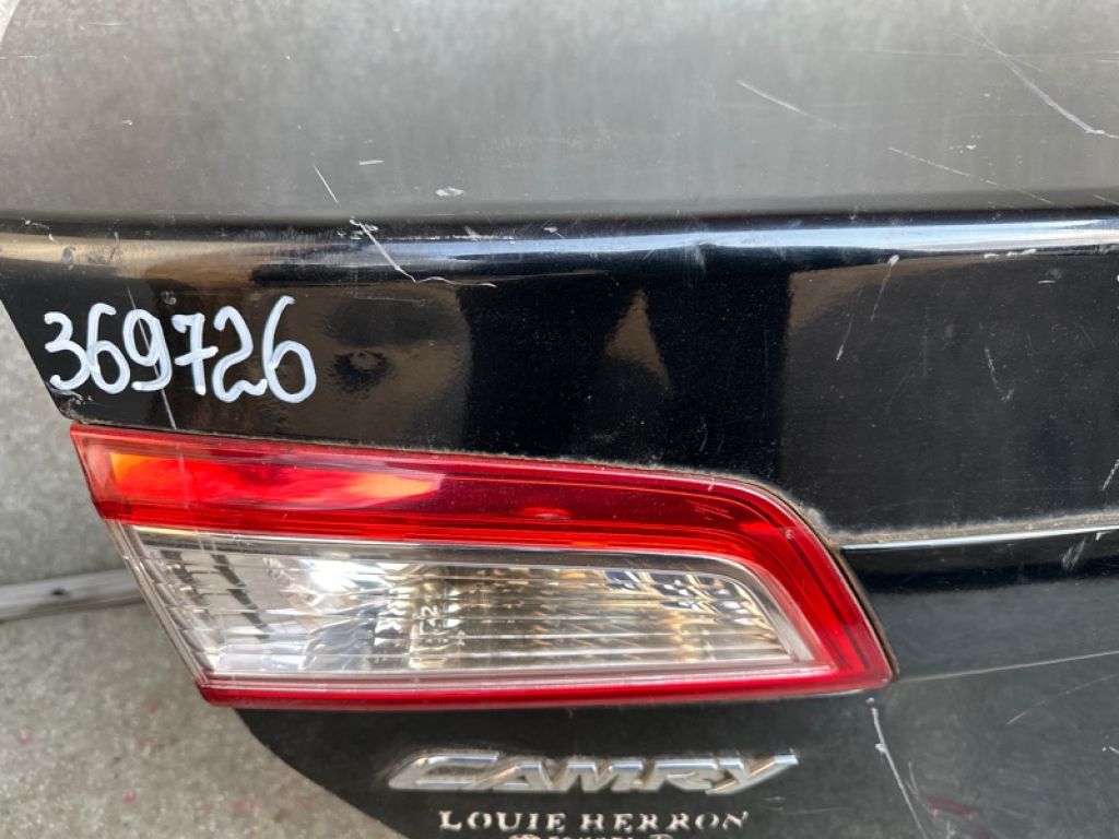 64401-06630 | Кришка багажника TOYOTA CAMRY 50 12-15 - Фото 5