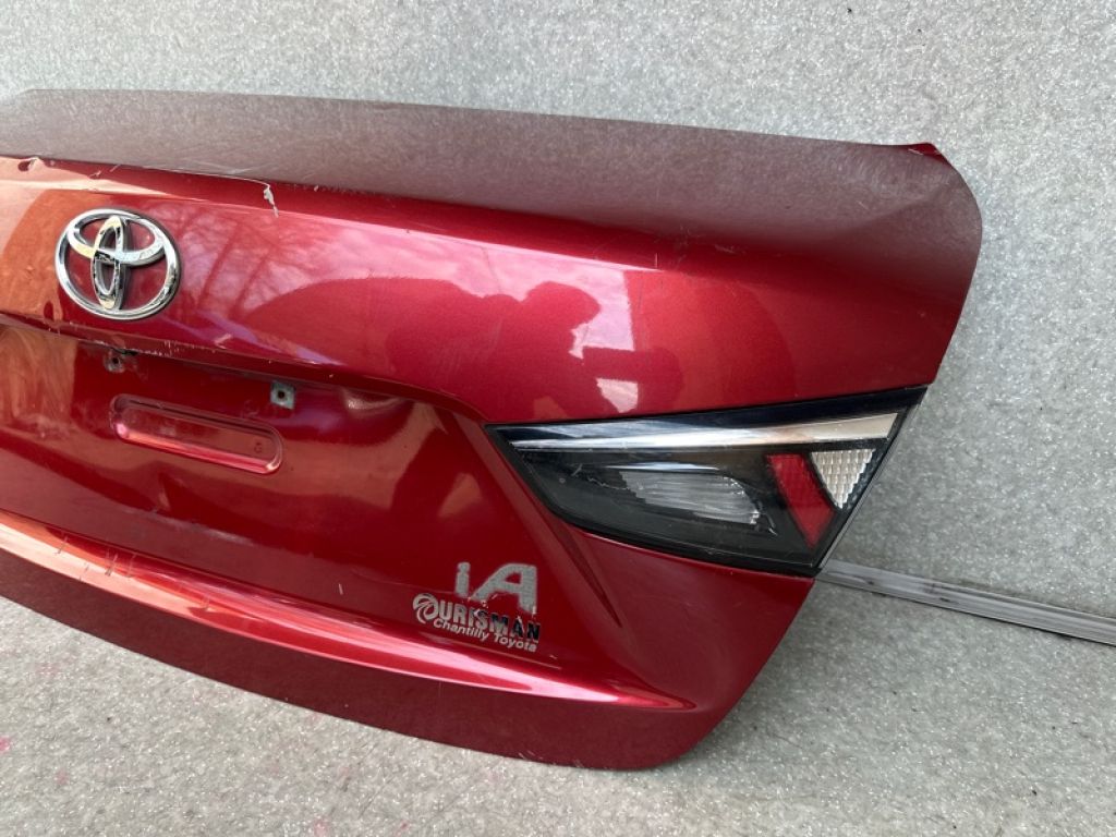 64401WB004 | Крышка багажника TOYOTA YARIS 11-20 - Фото 7