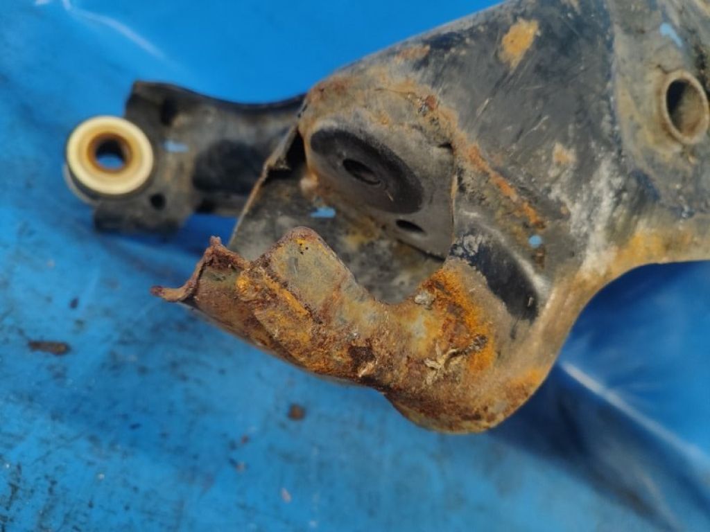 CP9Z-5019-A | Балка передньої підвіски FORD FOCUS 10-18 - Фото 7