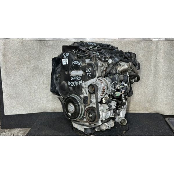 Двигун дизель VOLVO XC60 17- D4204T14 — 2
