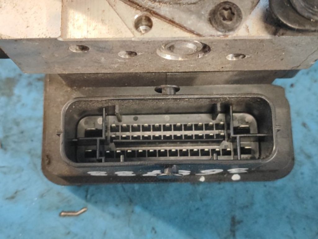 58900-F2500 | Блок антиблокувальної системи HYUNDAI ELANTRA AD 16- - Фото 4