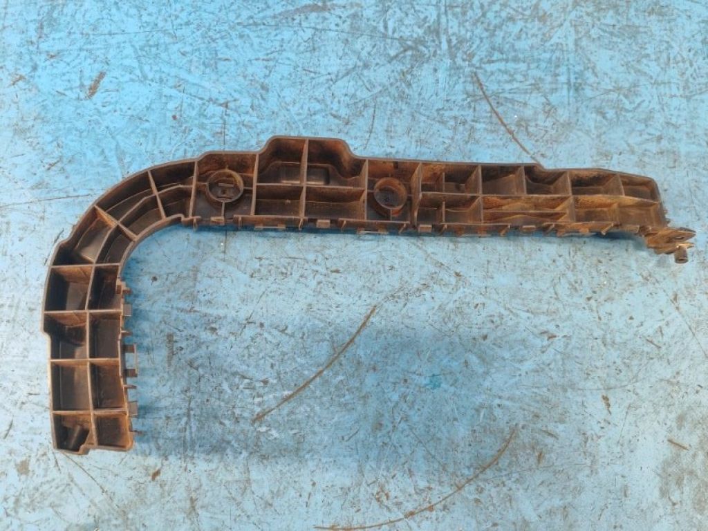 71822-57L00 | Кронштейн заднего бампера лев. SUZUKI KIZASHI 09-14 - Фото 2