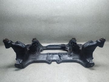 Балка передньої підвіски NISSAN X-TRAIL T30 01-07