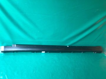 Накладка порогу зовнішня прав. FORD FUSION 14-