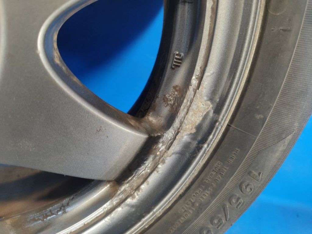 4261147070 | Диск R16 TOYOTA PRIUS - 20 03-11 - Фото 3