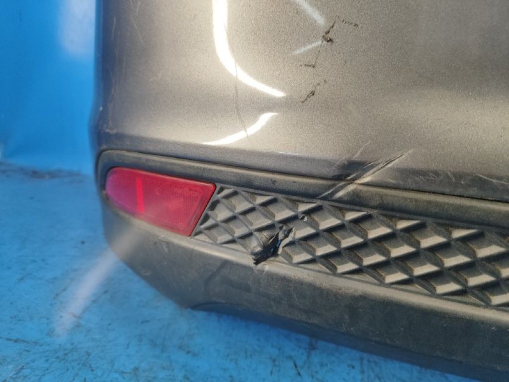 BM5Z-17K835-CBCP | Бампер задній FORD FOCUS 10-18 - Фото 5