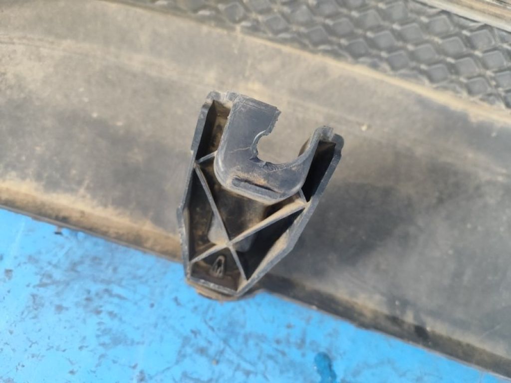 BM5Z-17K835-CBCP | Бампер задній FORD FOCUS 10-18 - Фото 15