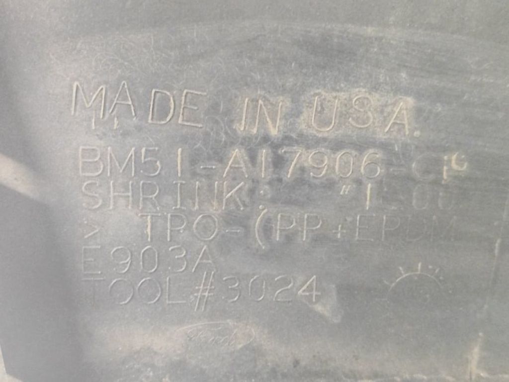 BM5Z-17K835-CBCP | Бампер задній FORD FOCUS 10-18 - Фото 16