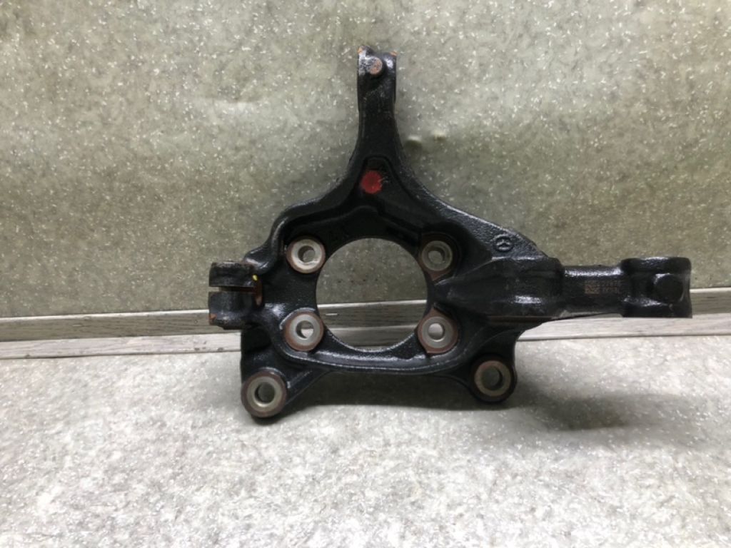 KD35-33-031 | Кулак поворотный передн. лев. MAZDA CX-5 (KE) 11-17