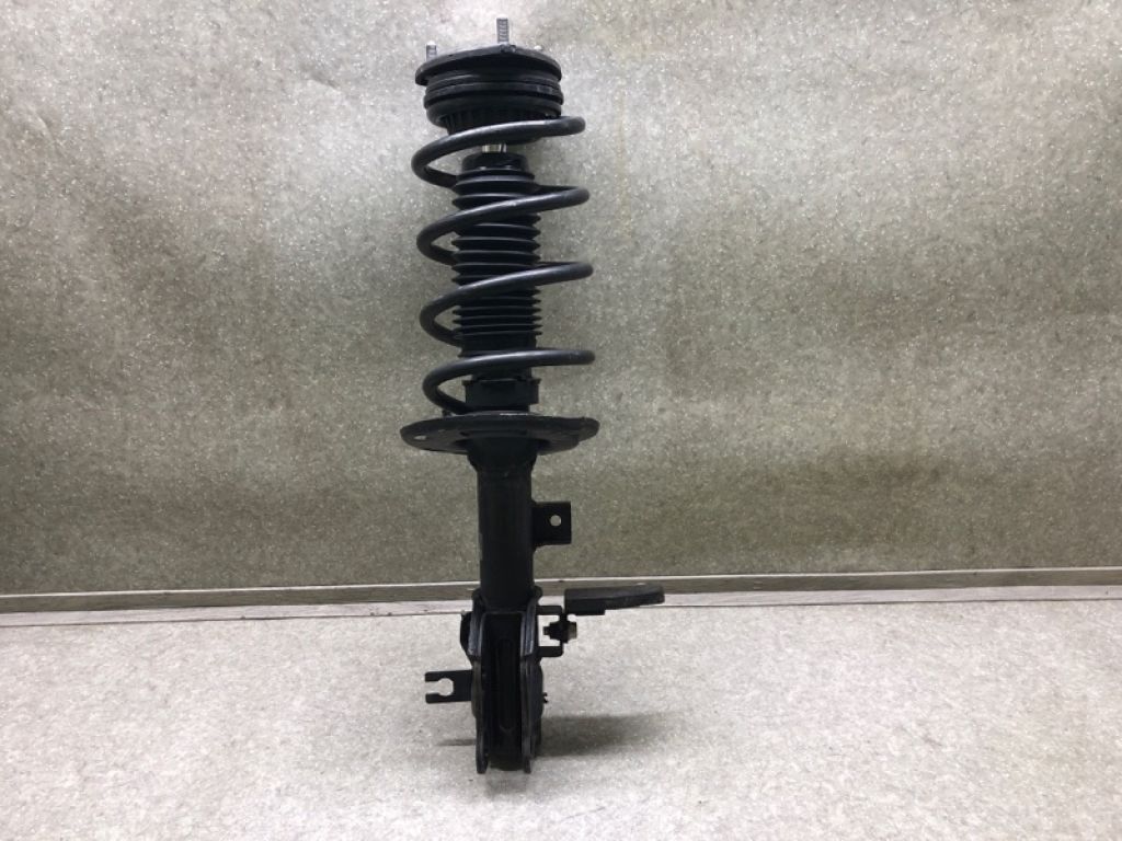 KB8M34900 | Амортизатор передн. лів. MAZDA CX-5 (KE) 11-17