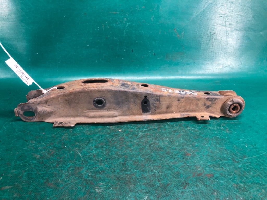 48740-30080 | Важіль задньої підвіски нижній поперечний LEXUS SC430 01-10 - Фото 3