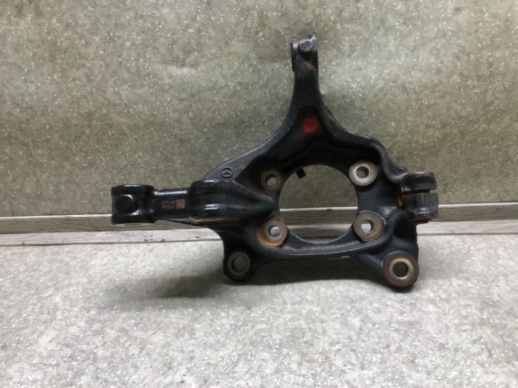 KD35-33-021 | Кулак поворотный передн. прав. MAZDA CX-5 (KE) 11-17