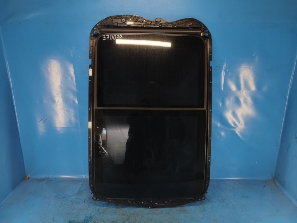 95B 877 041 K | Люк PORSCHE MACAN 18-22