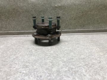 Маточина колеса передн. прав. MAZDA CX-5 (KE) 11-17