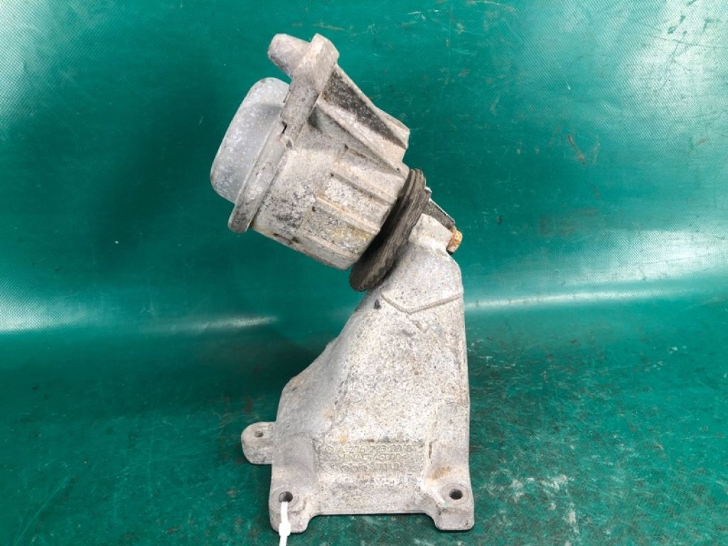 A 218 240 03 17 | Подушка двигателя лев. MERCEDES E-CLASS C207 09-16 - Фото 4