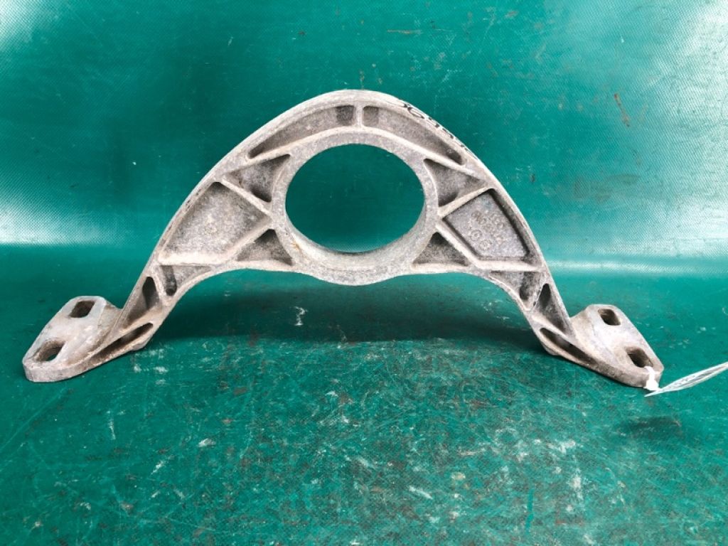 5N0 804 421 | Кронштейн промежуточного вала VOLKSWAGEN TIGUAN 08-17 - Фото 3