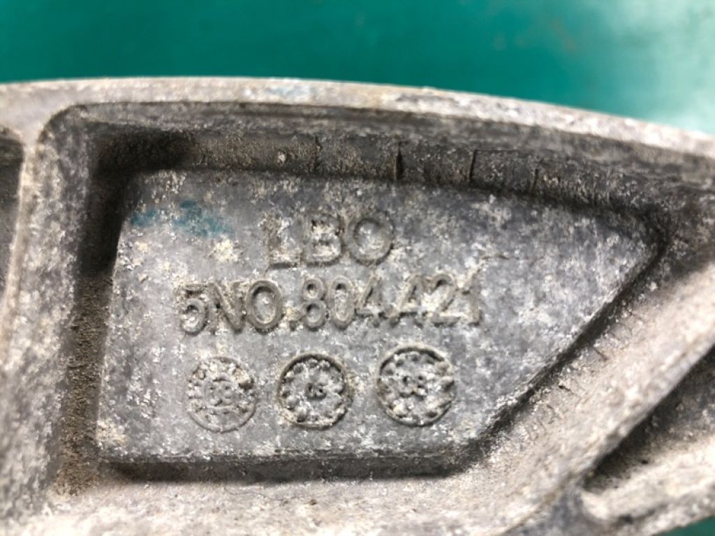 5N0 804 421 | Кронштейн промежуточного вала VOLKSWAGEN TIGUAN 08-17 - Фото 4