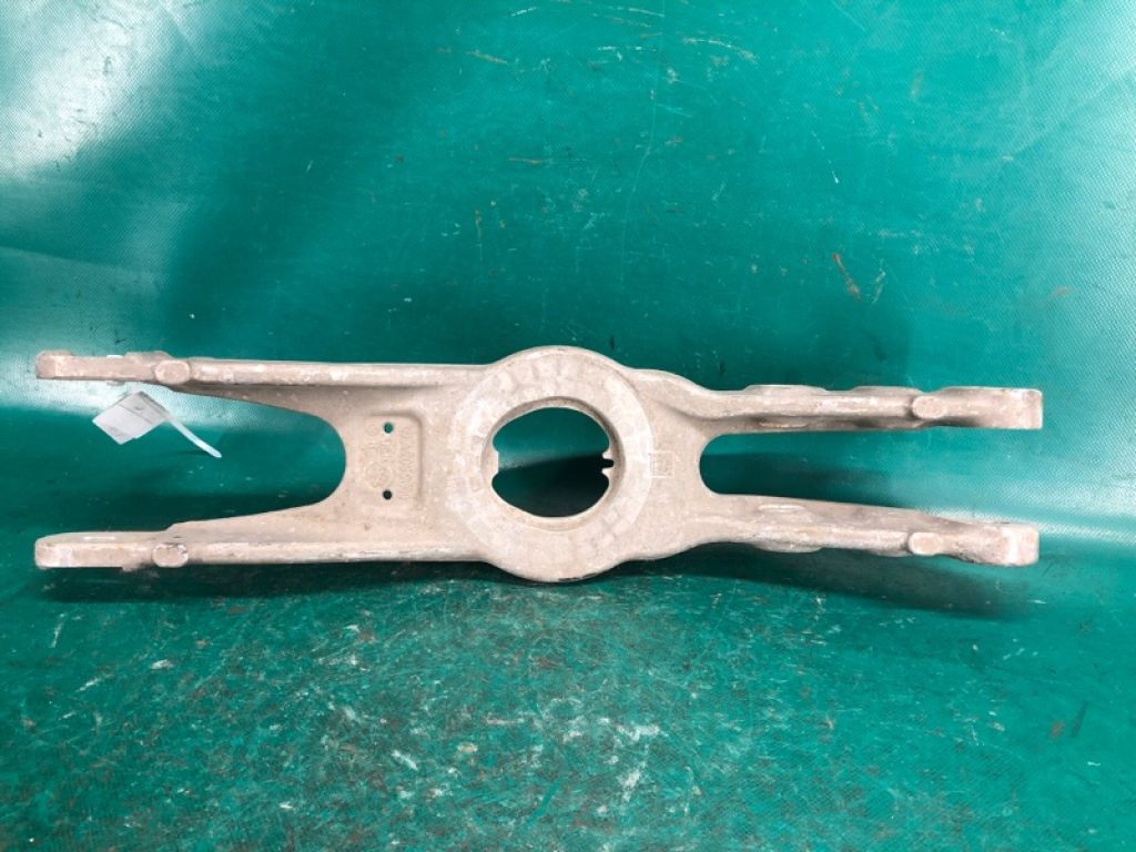 A 204 350 35 06 | Рычаг задней подвески поперечный нижний прав. MERCEDES E-CLASS C207 09-16 - Фото 5