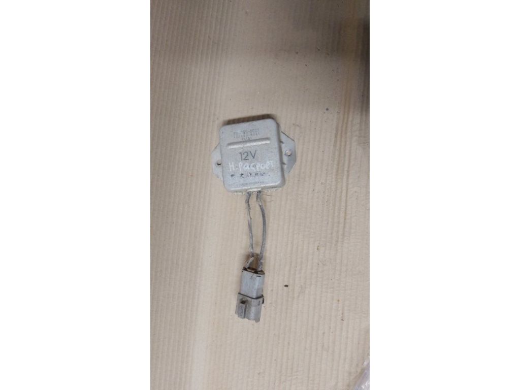 89438-98021 | Реле включення вентилятора HONDA PASSPORT 93-02