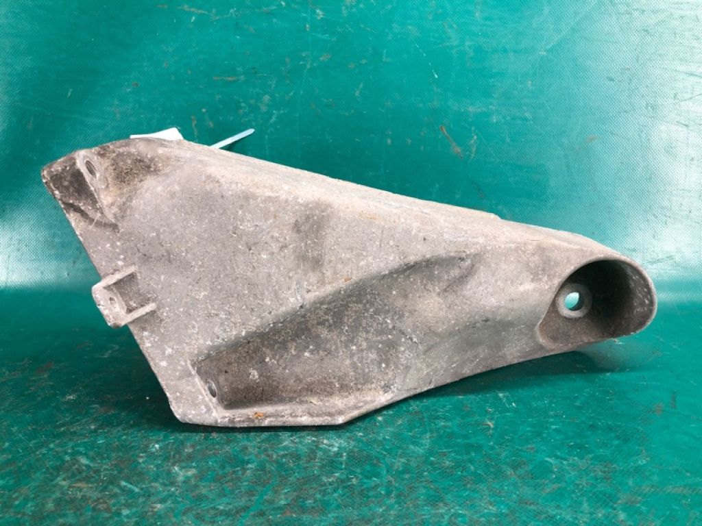 955 375 309 01 | Кронштейн двигателя прав. PORSCHE CAYENNE 07-10 - Фото 3