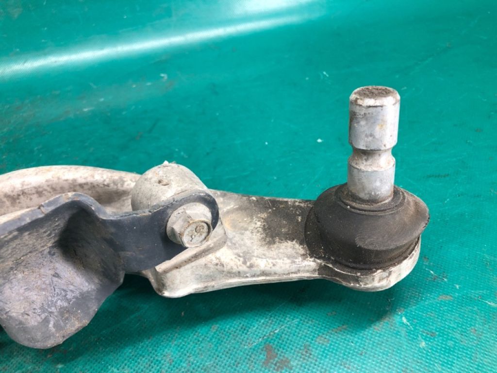 54500-3JA0B | Важіль передньої підвіски нижній прав. NISSAN PATHFINDER R52 12-21 - Фото 4