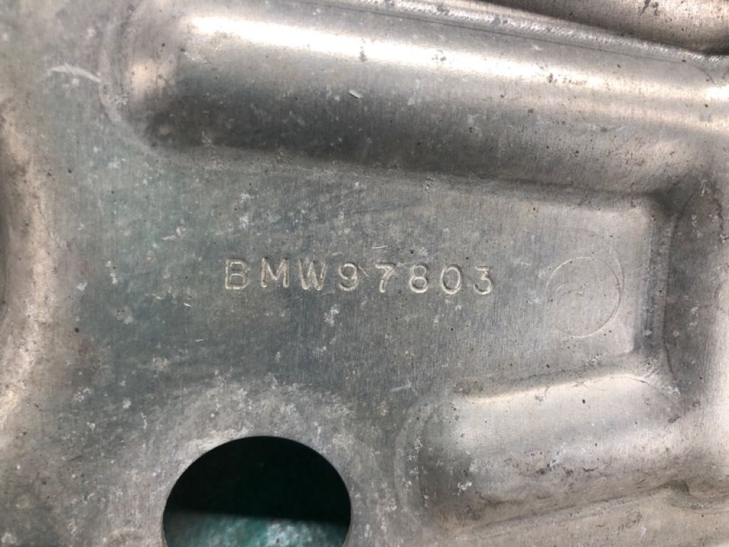 33 30 6 885 676 | Кронштейн/крепление балки подвески задн. прав. BMW X6 (F16) 14-20 - Фото 4