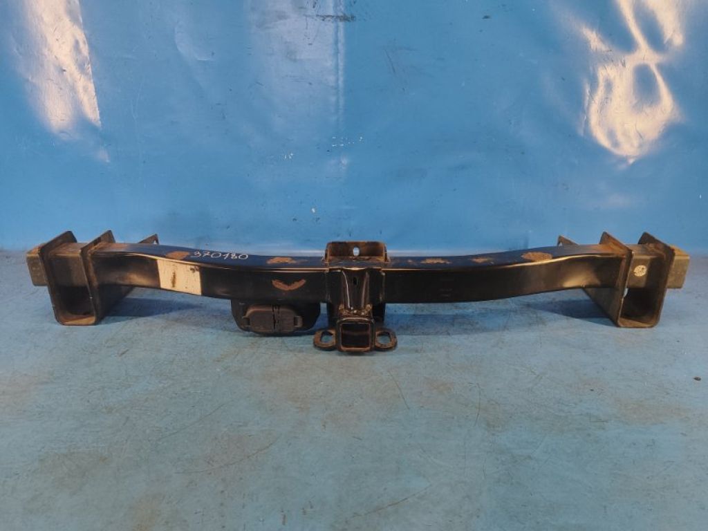 JL1B-19D521 | фаркоп FORD EXPEDITION 17- - Фото 2