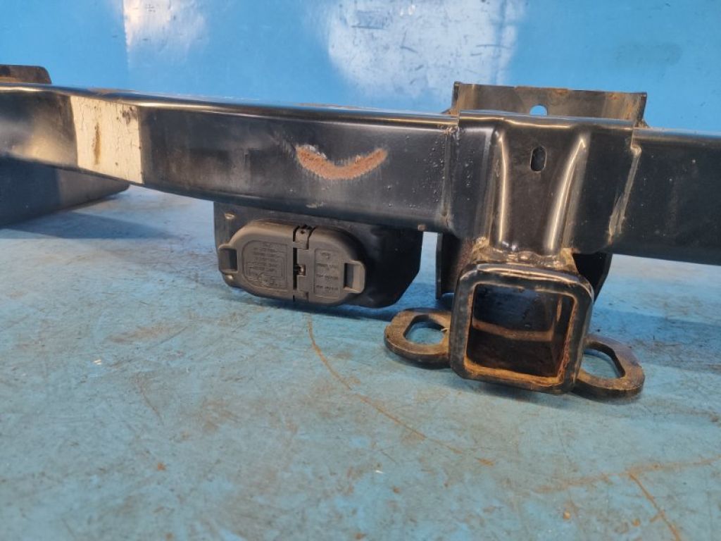 JL1B-19D521 | фаркоп FORD EXPEDITION 17- - Фото 4