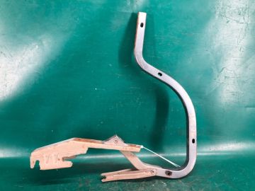 Петля кришки багажника лів. TOYOTA CAMRY 40 06-11