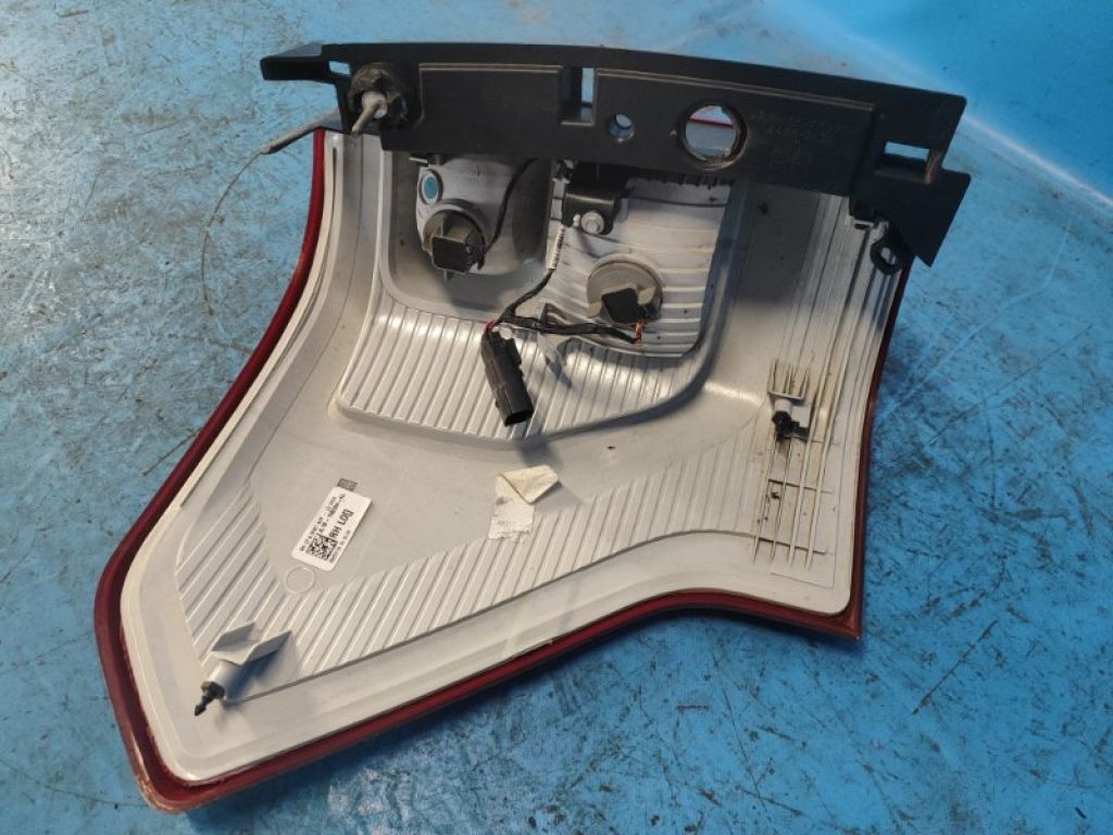 JL1B-13B504-AL | Ліхтар зовнішній прав. FORD EXPEDITION 17- - Фото 6