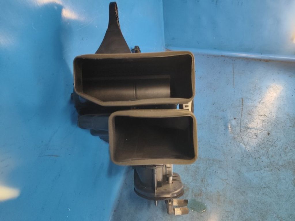 JL1Z19850AJ | Піч задня у зборі FORD EXPEDITION 17- - Фото 10