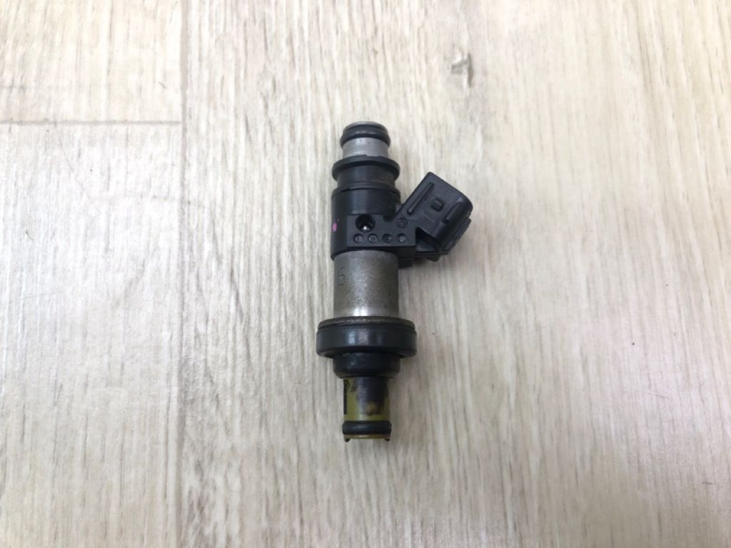 06164-P8E-A00 | Форсунка топливная HONDA ODYSSEY (RL1) 98-04